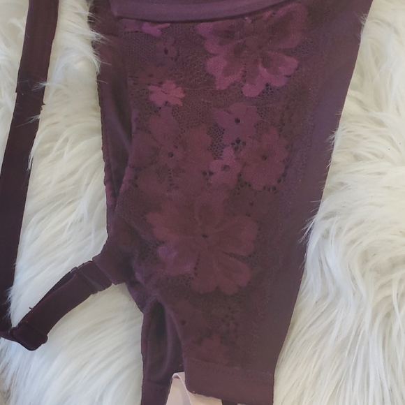 Victoria's Secret Deep Purple Lace Bra - Picture 14 of 14